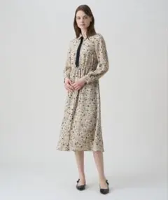 ANAYI ラインフラワープリントVネックワンピース Lace Ladies（レースレディース） ワンピース フラワー プリント V