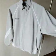 YONEX　ブレーカージャケット　 Sサイズ ライトグレー　ヒートカプセル