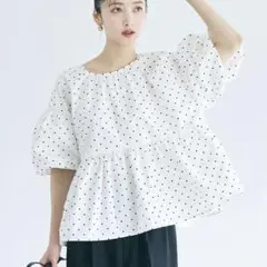 coca パリフワバックリボンブラウス M ドット柄のサムネイル