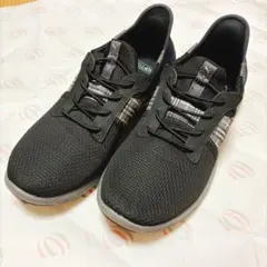 PUMA 24年秋冬カラー ブラック/ギャラクテック グレー(03)