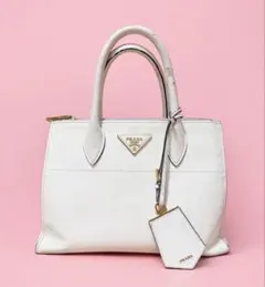 PRADA《プラダ》サフィアーノ バッグ ミディアム