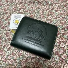 新品　スヌーピー　　二つ折り財布