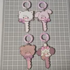 1点のみ！♥4個セット mikko アクリルキーホルダー♥
