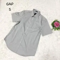 GAP 半袖シャツ S グレー胸ポケット付き　ボタンダウン　美品　洗える　通勤