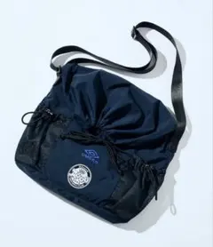 UMBRO Aooo ナイロンショルダーバッグ サックスブルー - メルカリ