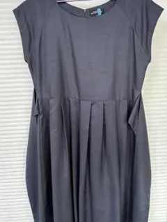 フォーマルワンピース