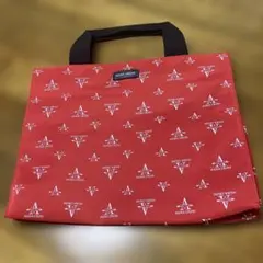 Item thumbnail for item e3eafd33-b107-4275-9a08-325a5e73650d