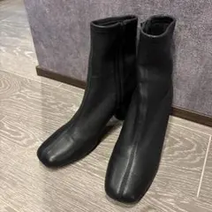 フレイアイディー　ショートブーツ