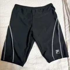 スポーツ用水着