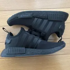 美品adidas NMD_R1 23.5cm US5ハーフ 黒