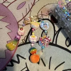 シール帳　ジャラジャラキーホルダー