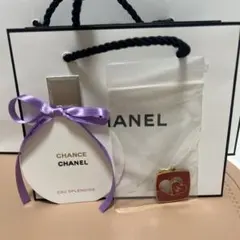 CHANEL ハートチャーム レッド ゴールドカラー　ショップ袋