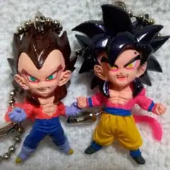 さ49 ドラゴンボール UDM 超サイヤ人4 孫悟空 ベジータ