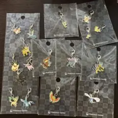 CRYSTAL DROPS メタルチャーム キーホルダー ブイズ - メルカリ