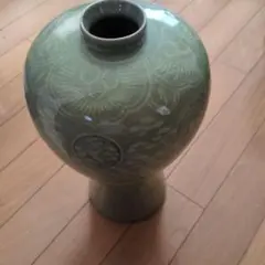 骨董品 峯岩窯 高麗青磁 雲鶴紋梅瓶 花瓶 17.5x33.5 壺 - メルカリ