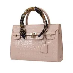 ☆クロコダイル調 エナメル トートバッグ☆スカーフ付き☆アイボリー☆