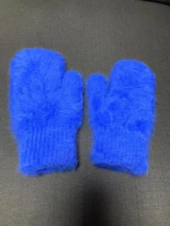 青いファー風ミトン 冬　暖かい