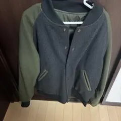 グレー ブルゾン