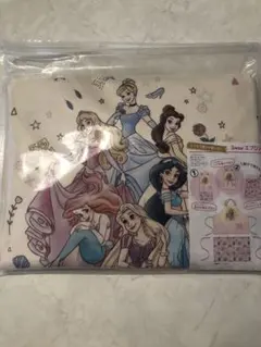 新品未使用　ディズニー　プリンセス　3way キッズ　大人　エプロン