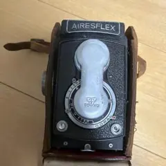 AIRESFLEX 二眼レフカメラ 本体のサムネイル