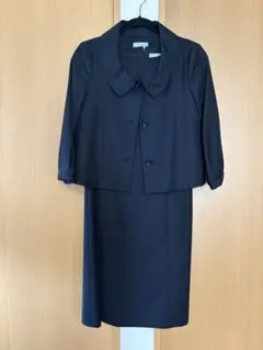 セオリーリュクス　黒いジャケットとドレスのセット