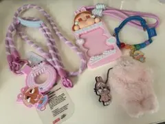 CRYBABY クライベイビー ストラップ・カードホルダー・ブレスレット・バッジ