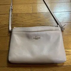 COACH ライトピンク ショルダーバッグ
