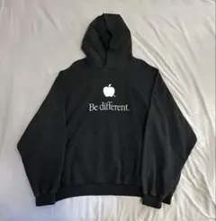 2026年最新】be different パーカー balenciagaの人気アイテム - メルカリ