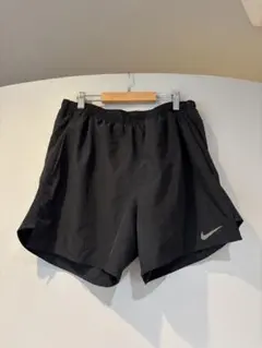 Nike ランニングショートパンツ　L