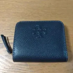 美品　TORY BURCH ブラック 二つ折り財布