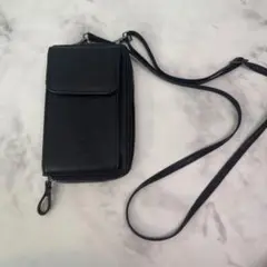 黒 レザー スマホショルダーバッグ