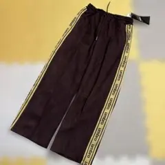 しまむら　とうくん スエードライク　トラック　パンツumbro アンブロ　130