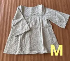 組曲 コットンレースフレアスリーブ ブラウス M