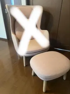 Fritz Hansen ロオチェアフットスツール