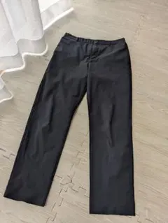 感動イージーパンツ ユニクロ S