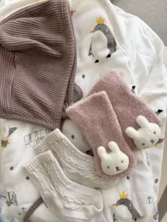 【新品未使用】ベビーブランケット奇跡の寝袋.靴下帽子セット