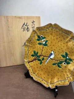 ✴︎吉田屋花鳥飾皿✴︎ 三代為吉 三ッ井詠一 九谷焼 33㎝ 大皿 ✴︎吉田屋花鳥飾皿✴︎ 三代為吉 三ッ井詠一 九谷焼 33㎝ 大皿 - メルカリ