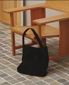 トゥデイフル Suede Leather Totebagのサムネイル