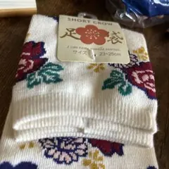 SHORT CROW 花柄ソックス 23-25cm