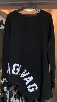 ケイ・スリー　薄めのスウェット