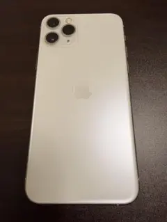 Apple iPhone 11 Pro シルバー 本体のサムネイル