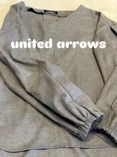 グレー ブラウス