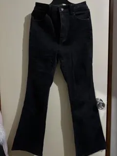 GU ジーユー フレアパンツ 黒 Mサイズ