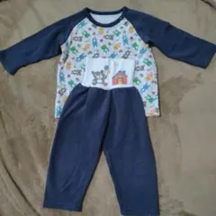 腹巻き　長袖パジャマ 90cm