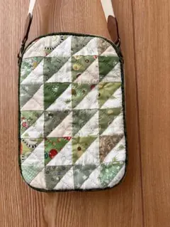 パッチワーク ショルダーバッグ 緑系　ハンドメイド