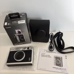 Fujifilm instax mini Evo 本体　専用ケース付き