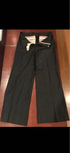 Item thumbnail for item ef8cd5b6-177c-4ab6-8ac4-434807485e3c