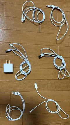【匿名配送 中古品】iPhone USB C 充電器　20W ケーブル6本