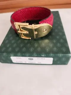 GUCCI ピンク レザー バングル リザード　ゴールド金具のサムネイル