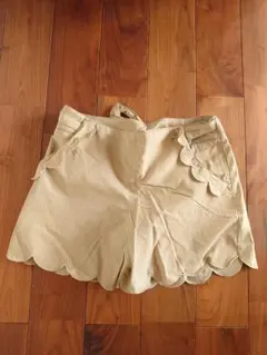 値下！美品✨【FELISSIMO NUSY ベージュショートパンツ】フェリシモ